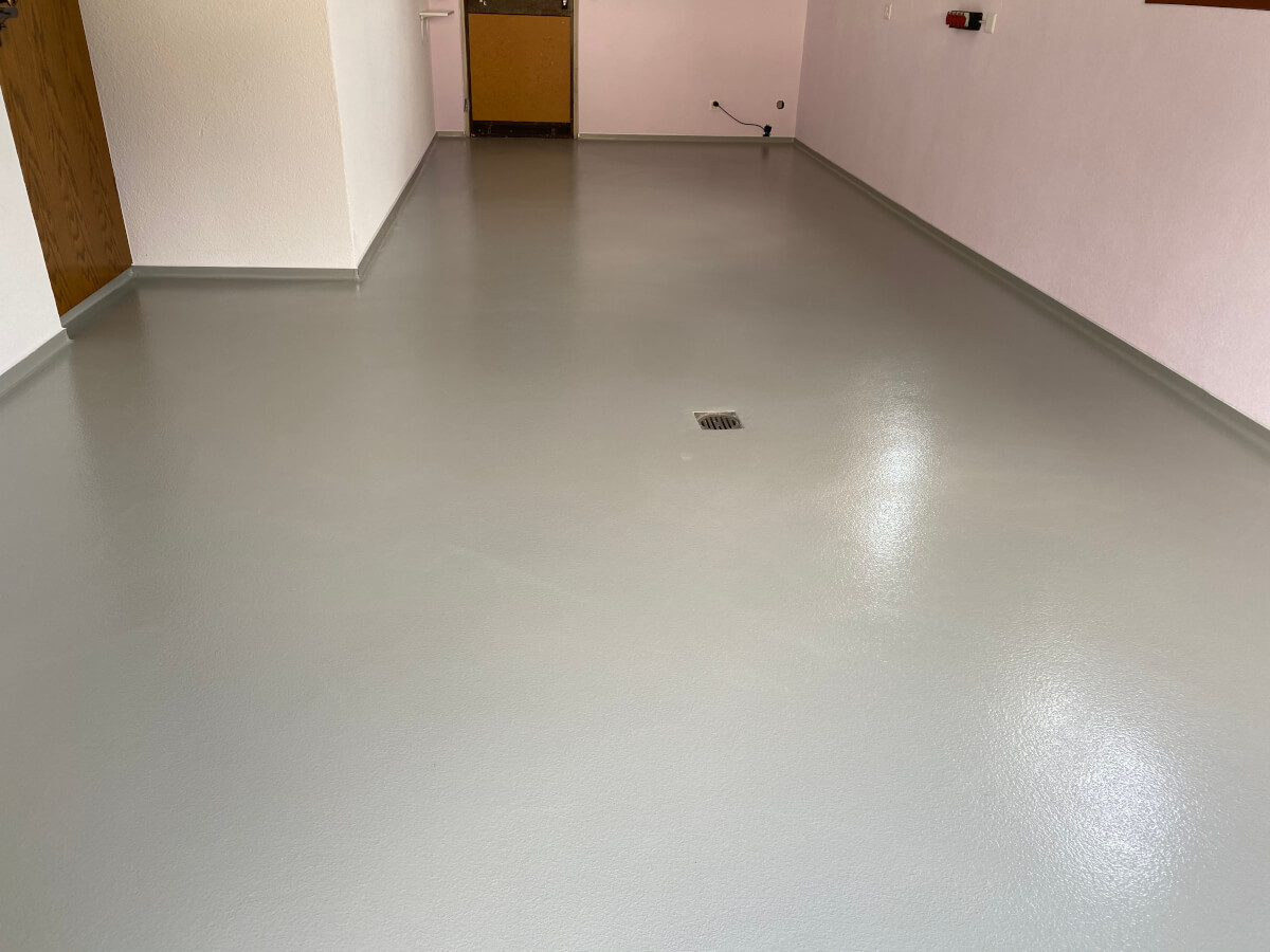 bolliger-flexbau-bodenbeschichtung-garage-12 bolliger flexbau bodenbeschichtung garage 12